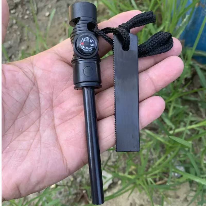 Survivor Long Style Three-in-O – Ferro Rod Striker recenzja i cena