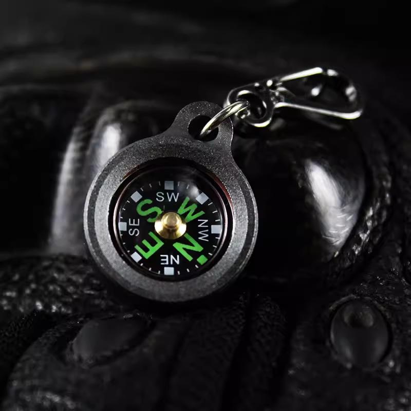 Mini Aluminum Alloy Compass Ke – Compass Keychain Mini recenzja i cena